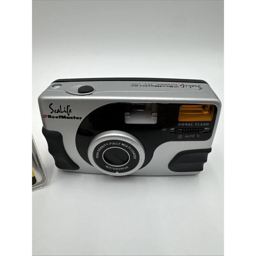SeaLife ReefMaster RC Automatic SL201 35mm Underwater Camera And Case Untested
